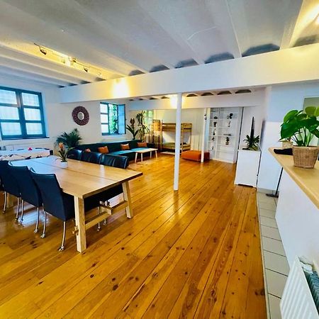Down Town Oasis-Spacious Loft With Private Parking Brussel Buitenkant foto